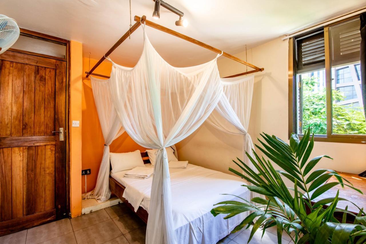 The Slow Leopard Dar es Salaam Exterior foto